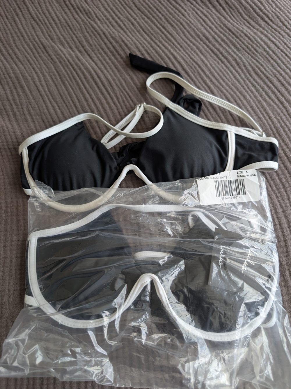Black & White Underwire Bikini Top